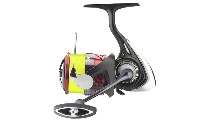 Daiwa NINJA 23 LT 3000-C JB4 0,19mm YELLOW
