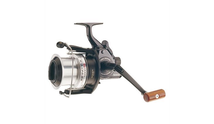 Daiwa InfinityX 5500 BR store Rollen