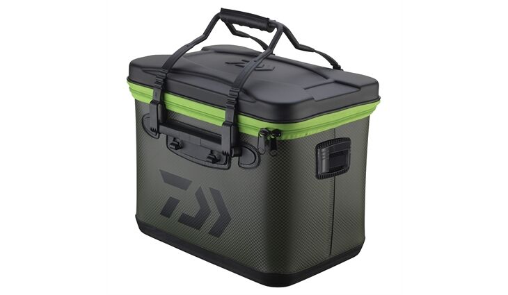 Daiwa D-VEC EVA Hard Tackle Container M